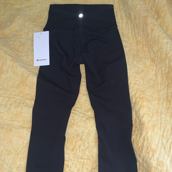 Lululemon Wunder Under - Picture 3 of 7